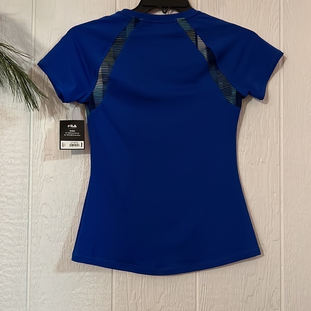 FILA fitted active tee blue size small - Picture 2 of 4